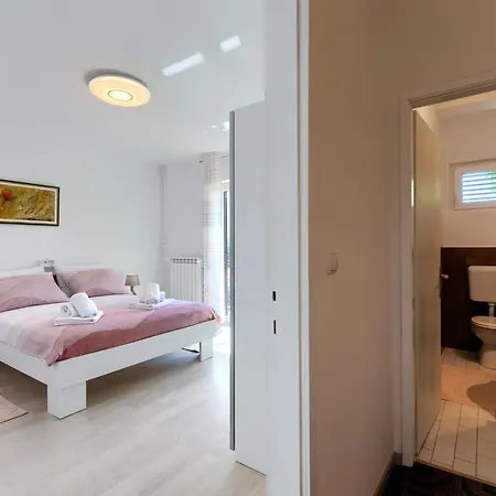 Kapica By Interhome Apartmán *