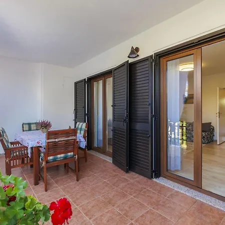 Kapica By Interhome Apartmán *